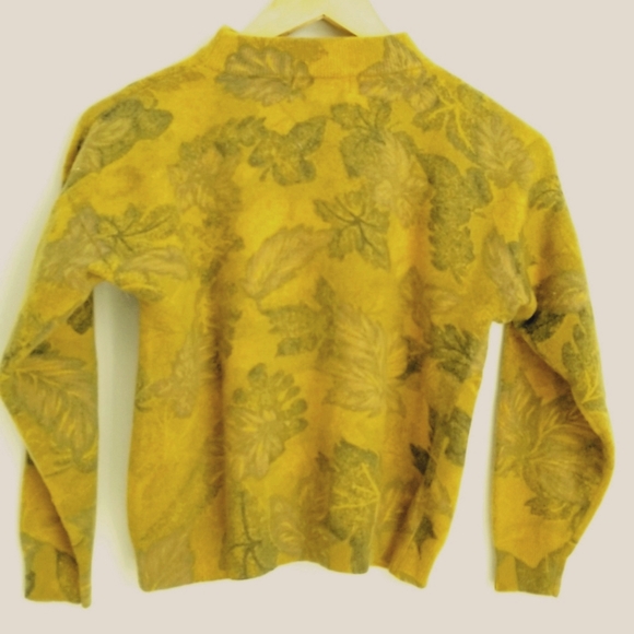 [M.A.T.] Golden Yellow Fuzzy Sweater with Leafy Pattern - Picture 1 of 6